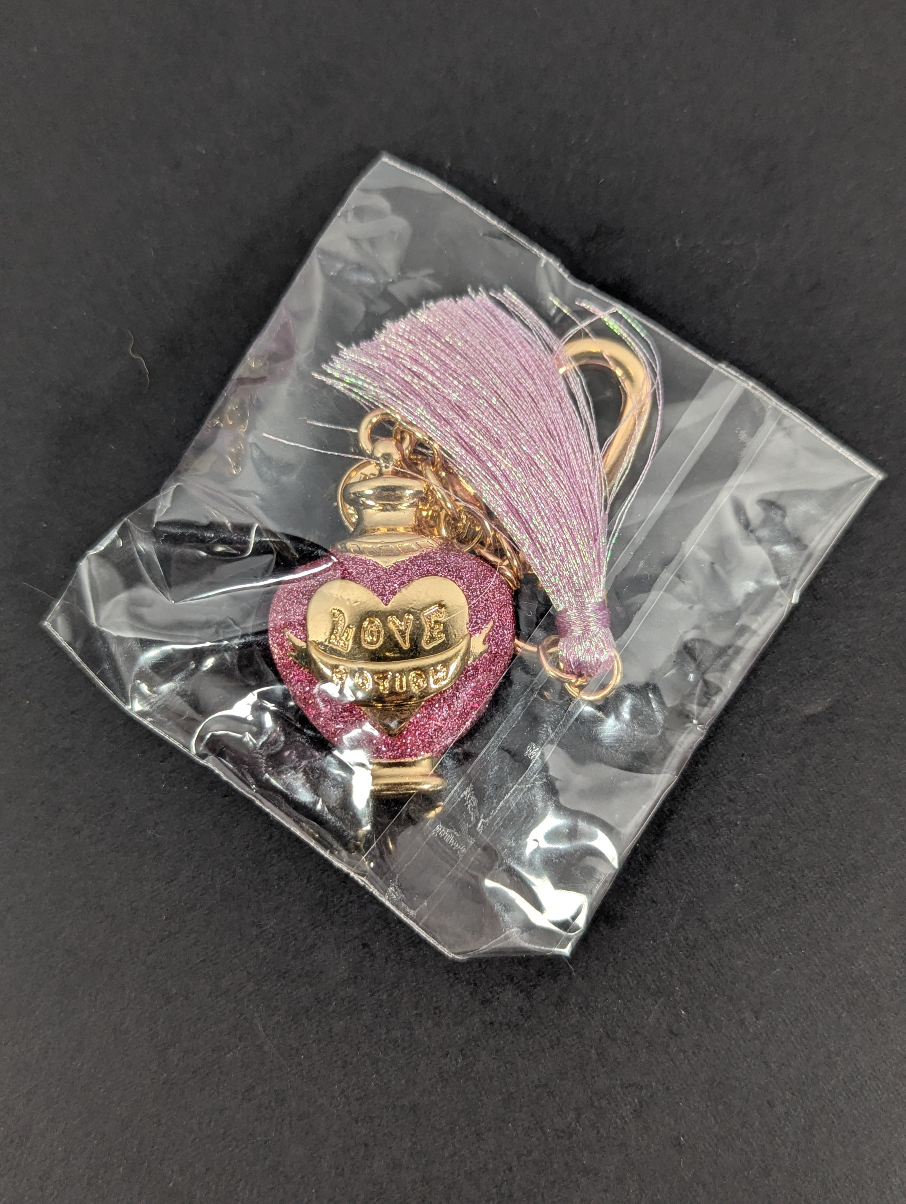 Official Harry Potter Love Potion Heart Tassel Keychain