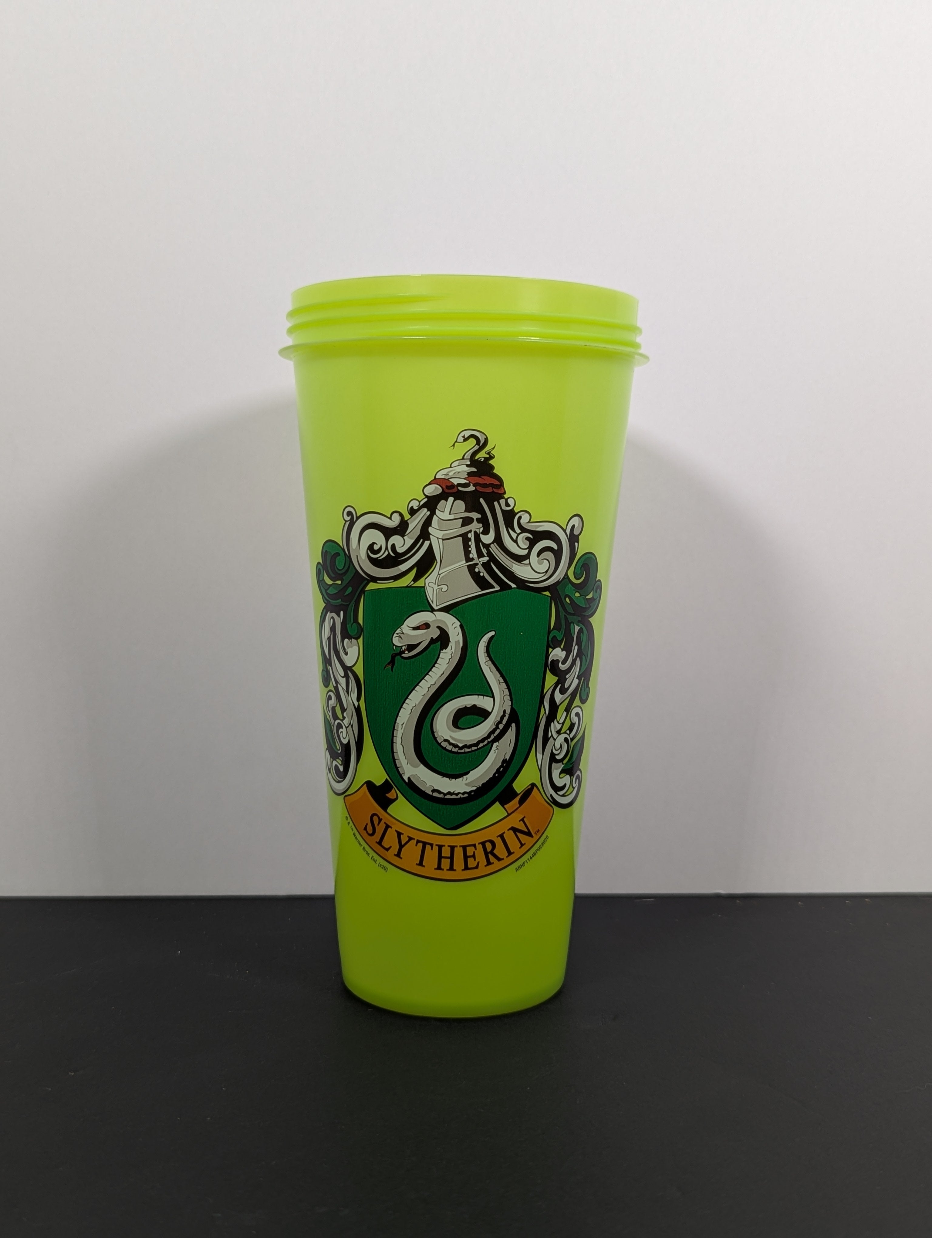 Official Harry Potter House Crest Colour Changing Tumbler