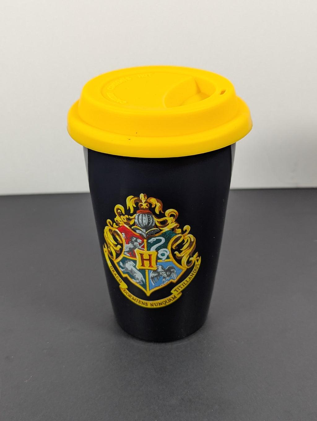 Harry Potter Hogwarts Crest Travel Mug