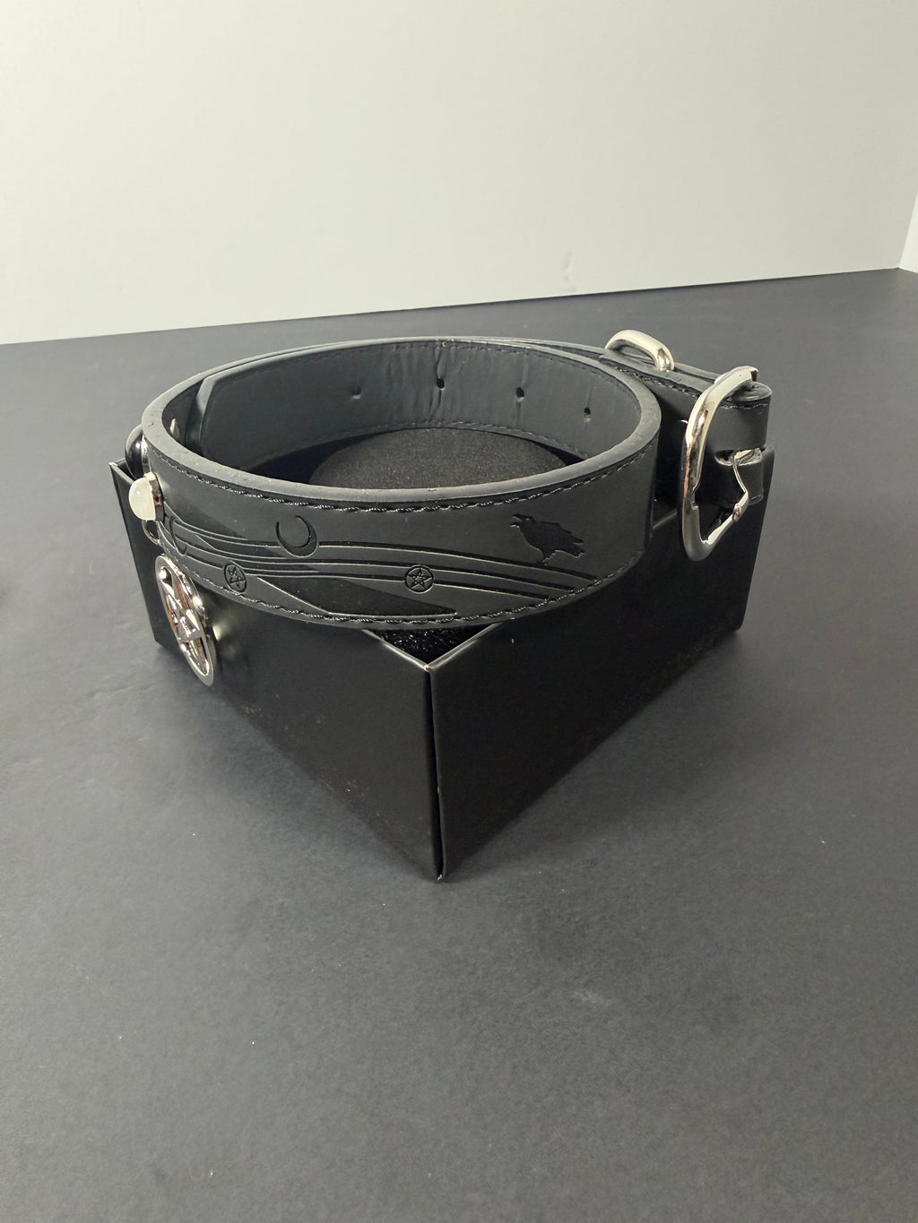 Black Pentacle Vegan Leather Dog Collar – Large