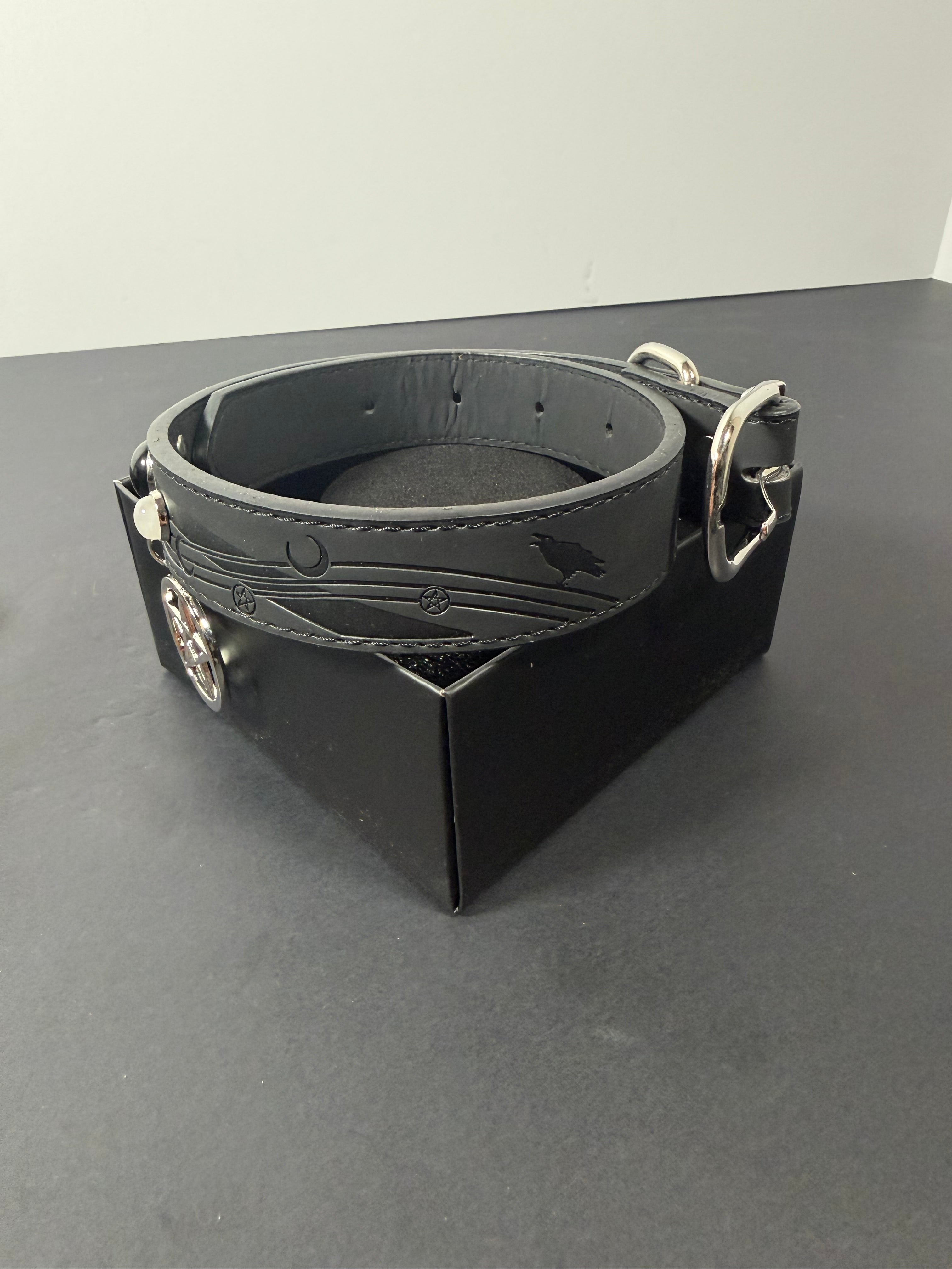 Black Pentacle Vegan Leather Dog Collar – Large