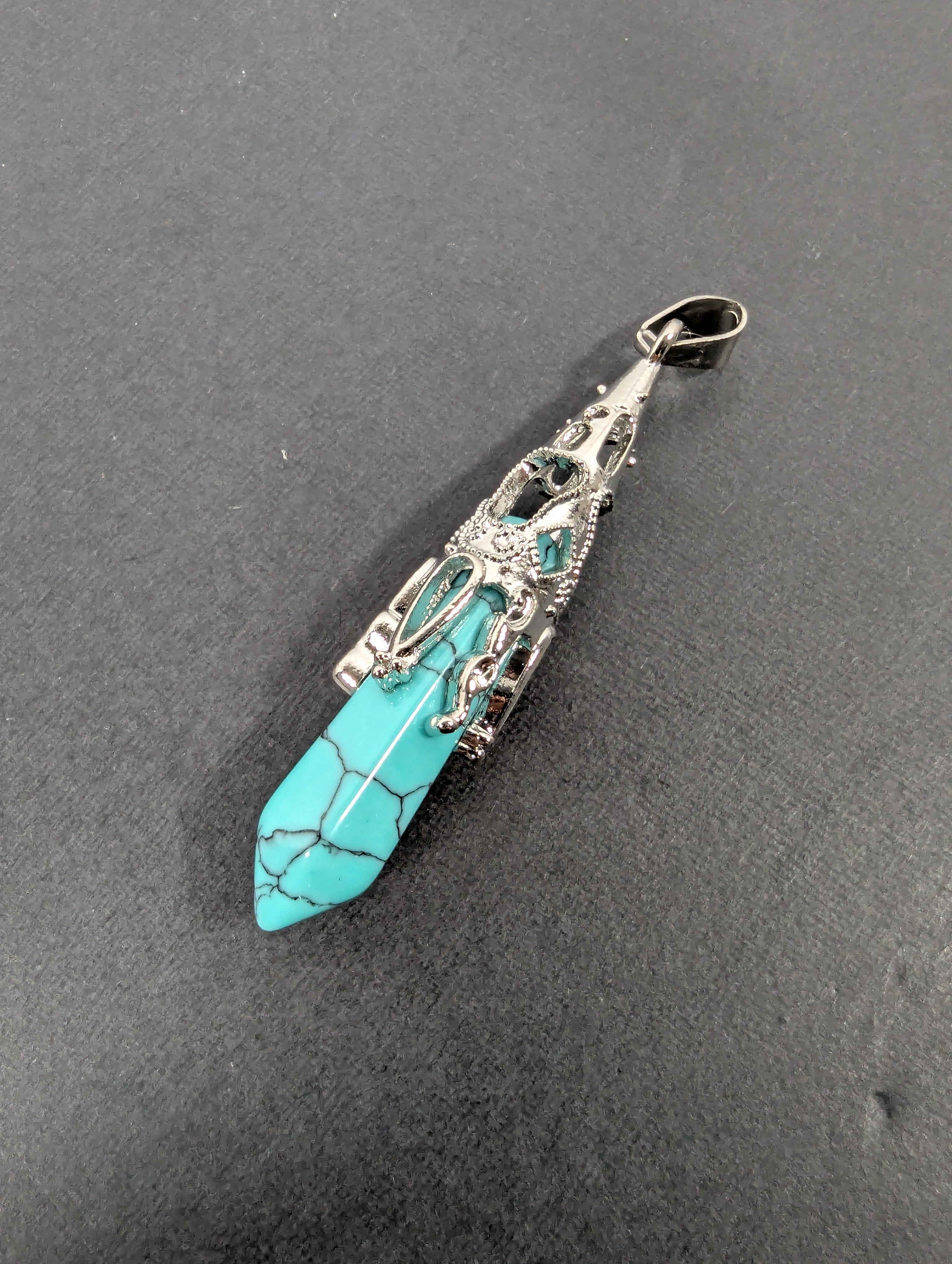 Turquoise-Style Pendulum Pendant
