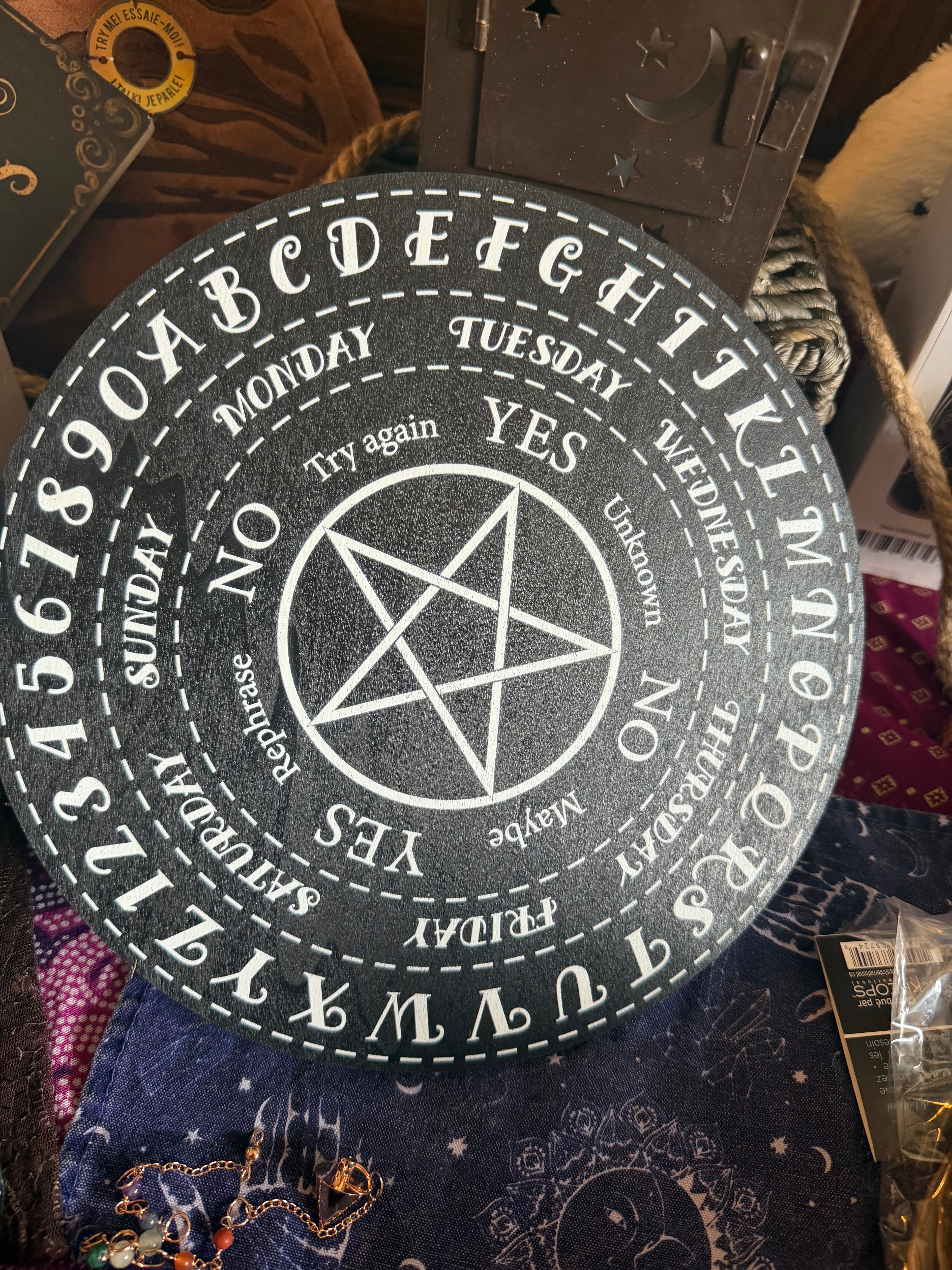 Round Pentacle Spirit Board / Pendulum Board