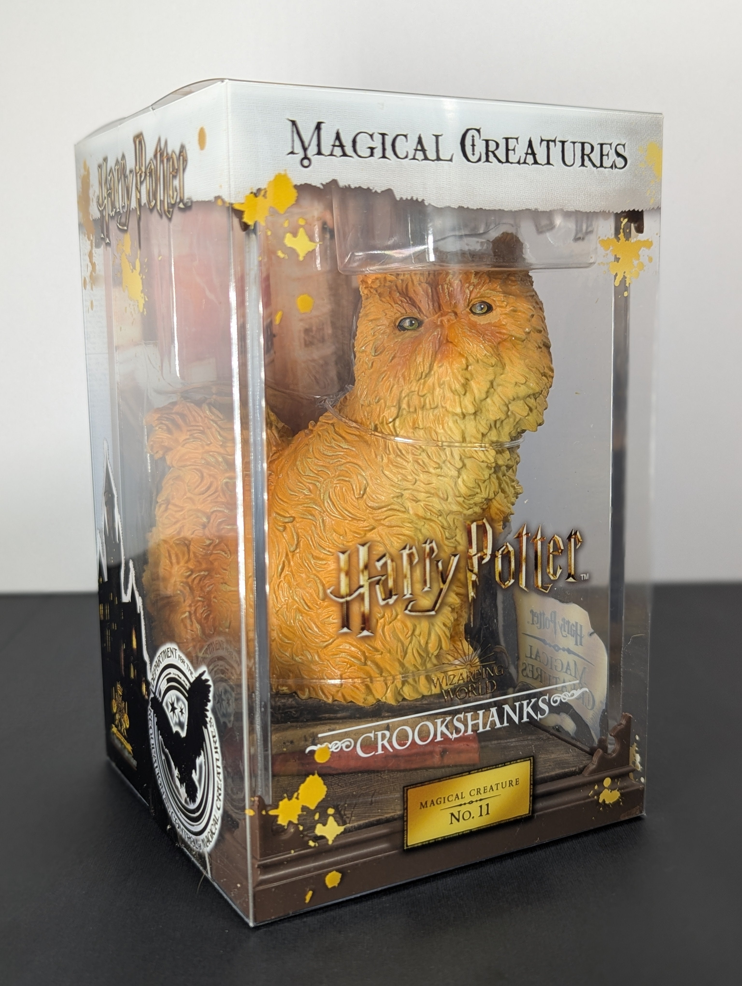 Harry Potter Crookshanks Magical Creatures Figure