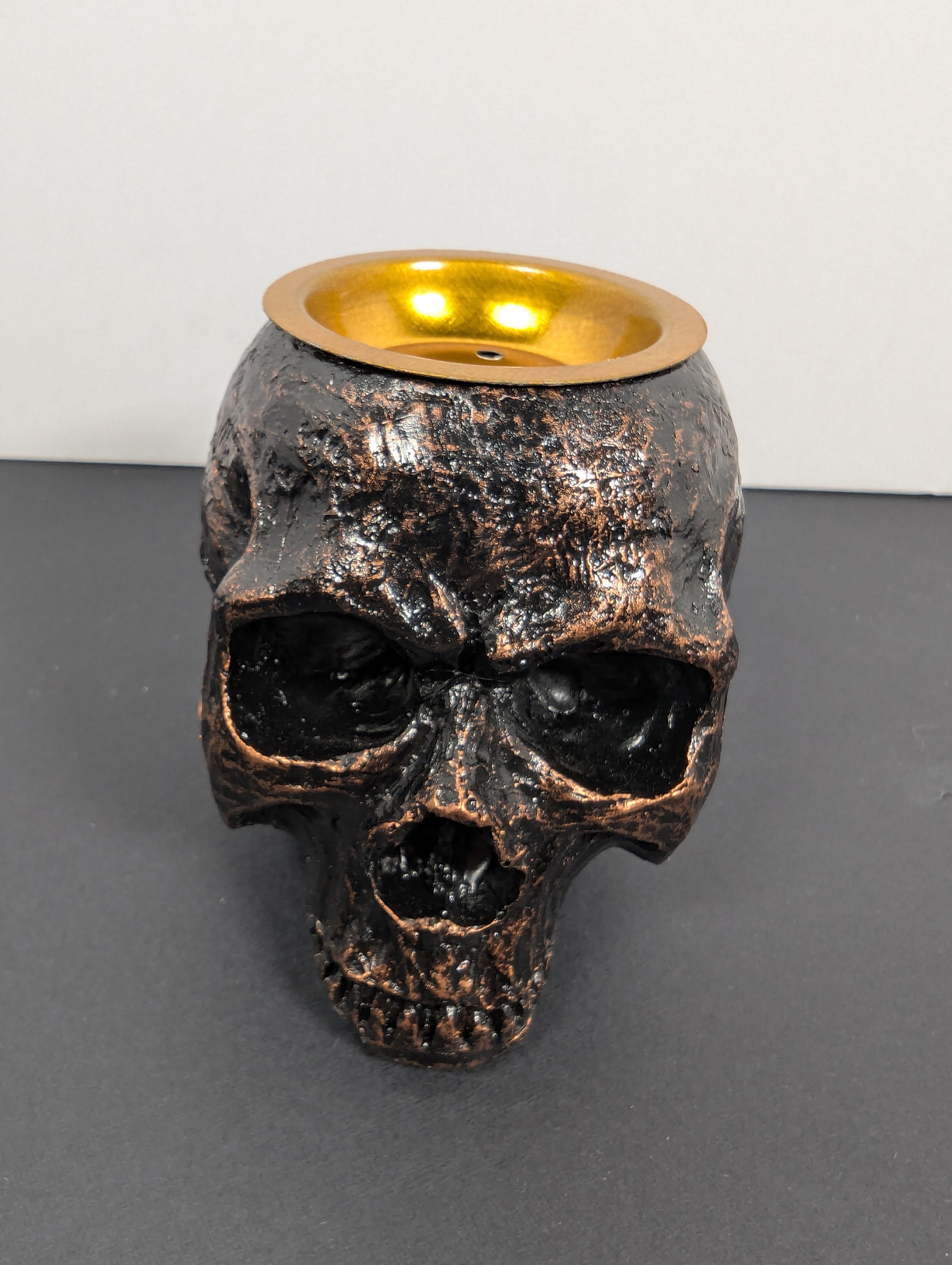Gothic Skull Backflow Incense Burner